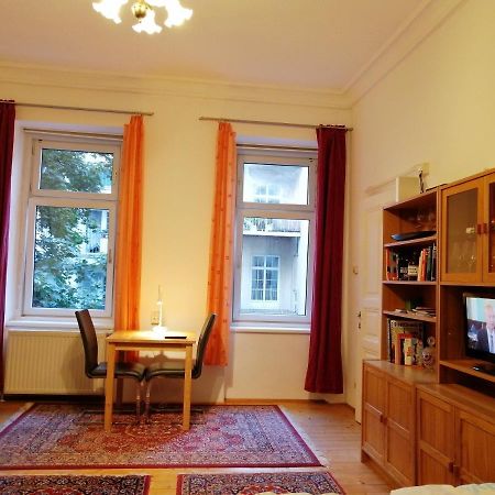 Gemuetliche Wohnung Nahe Zentrum Viena Exterior foto