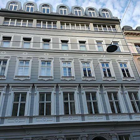 Gemuetliche Wohnung Nahe Zentrum Viena Exterior foto
